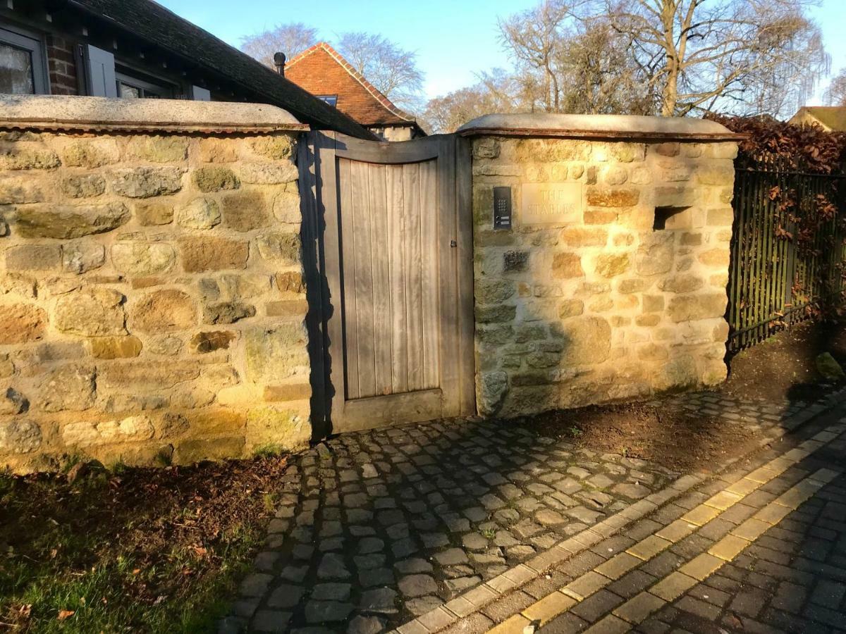 옥스퍼드 Bury Knowle Stables 빌라 외부 사진
