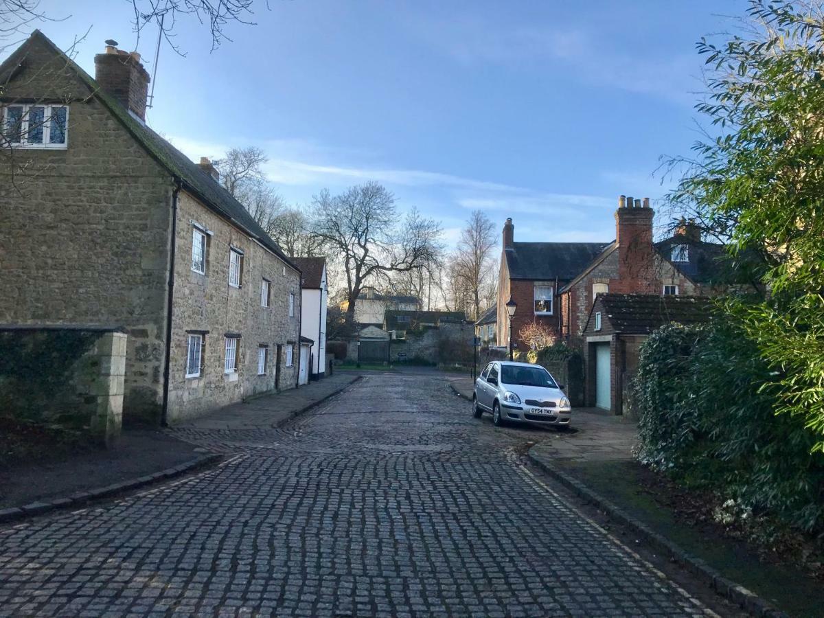 옥스퍼드 Bury Knowle Stables 빌라 외부 사진